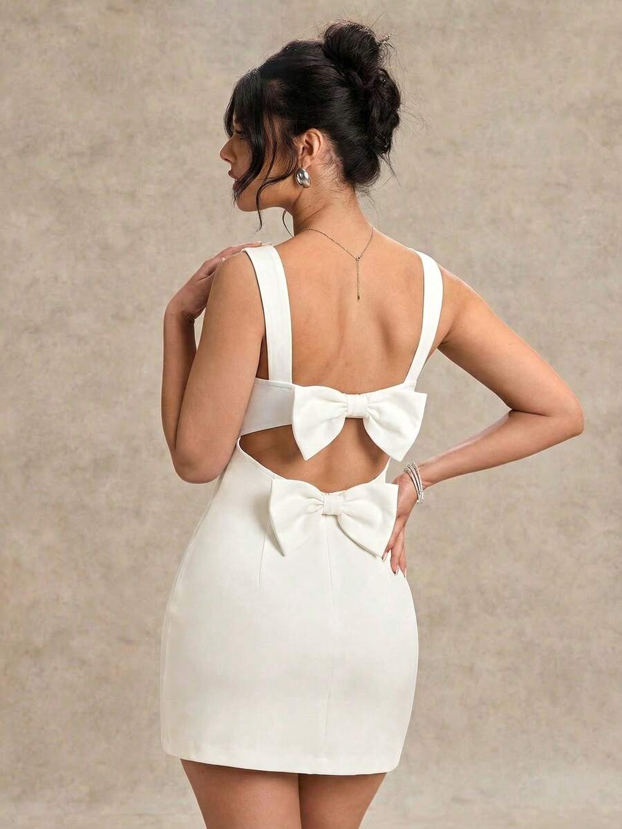 SHEIN BAE 黑色方领露背蝴蝶结装饰优雅迷你连衣裙，黑色连衣裙，情人节约会连衣裙，伴娘礼服，别致小黑裙，春夏款 - 白色 - 查看 1