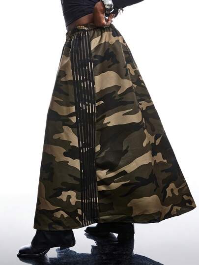 SHEIN EZwear Plus Size Women Casual Streetwear Camouflage Print Skirt Camo
