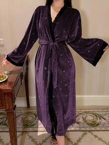 DAZY Butterfly Embossed Lace Patchwork Loose Long Sleeve Women Sleepwear Robe - Purple - View 5