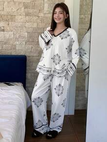 Dazy Plus 2 pezzi/Set Pigiama con top e pantaloni eleganti e morbidi con stampa floreale, taglie forti per donna, primavera/estate/autunno - Bianco e nero - Visualizzare 4