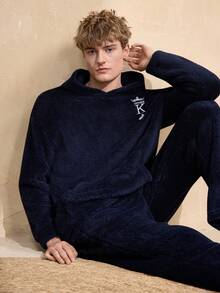 EverLounge 男士皇冠刺绣毛绒连帽衫和裤子睡衣套装 - 寶藍色 - 查看 5