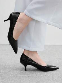 CUCCOO BIZCHIC 女士尖头细高跟中跟鞋，优雅、休闲、舒适、一脚蹬，适合工作、通勤、约会、派对、正式场合。 - 墨黑色 - 查看 3