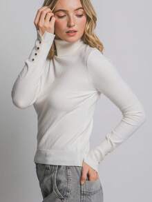 Blusa de punto con cuello alto y botones metálicos - hueso - Ver 2