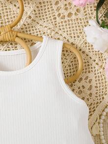 2pcs Baby Girl Summer Casual Vacation Outfit,Black And White Contrast Ribbed Knit Tank Top & Shorts Set With Scallop Trim,Two Pieces Clothes - White - View 6