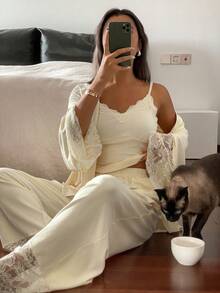 DAZY 3pcs Lace Patchwork Robe, Cami Top & Pants Women Sleepwear Pajama Set, Fall Winter Clothes Pajama