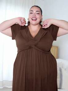 Pretty and Ole Đầm Maxi Tay Ngắn Màu Trơn Đơn Giản, Thiết Kế Đơn Giản, Phù Hợp Cho Trang Phục Đi Nghỉ Của Phụ Nữ - màu nâu - Xem 5