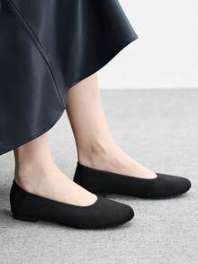 CUCCOO BIZCHIC 女士纯色休闲百搭平底鞋 - 黑色 - 查看 5
