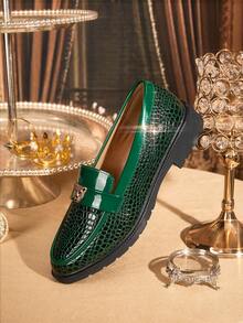 CUCCOO TILAWA 女士绿色套脚乐福鞋，金色搭扣细节 - 圆头，厚底，合成革，四季皆宜 - 綠色 - 查看 6