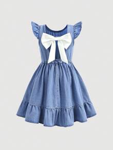 SHEIN Vestido vaquero azul de corte holgado y con volantes para niña - Lavado ligero - Ver 1