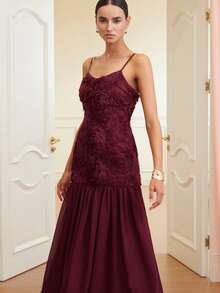 Aveloria Rosie 优雅百搭的立体刺绣花卉拼接雪纺束腰吊带长裙 - 酒紅色 - 查看 3