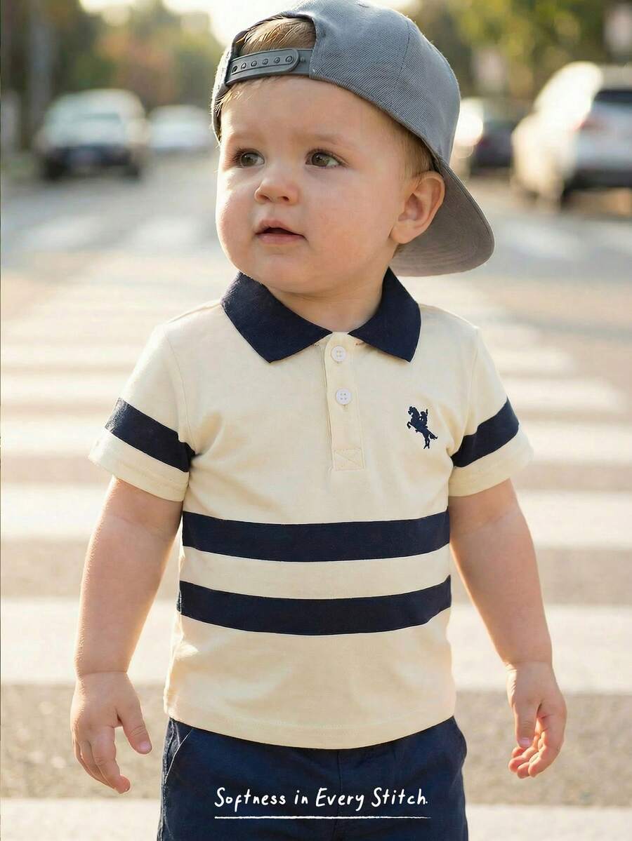 Cozy Pixies Áo thun cổ polo, khóa kéo nửa thân, màu be và hồng đào nhạt, thêu họa tiết ngựa, dành cho bé trai. - Màu be - Xem 1