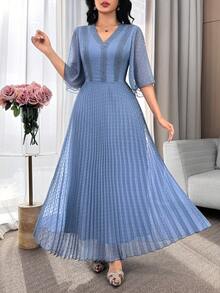 Feyla Vestido elegante de longitud media con cuello en V de encaje en contraste y dobladillo plisado - Azul - Ver 7