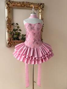 Lovelzi 优雅奢华的千禧芭蕾舞裙，法式刺绣露肩心形领口，水钻装饰，收腰多层荷叶边裙摆，适合婚礼、晚宴、派对、生日、返校、下午茶、展览、商务活动等各种场合。 - 粉色 - 查看 3