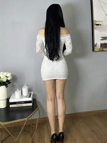 Vassilux 女式露肩长袖蕾丝拼布迷你连衣裙，夏季连衣裙春装 - 白色 - 查看 4