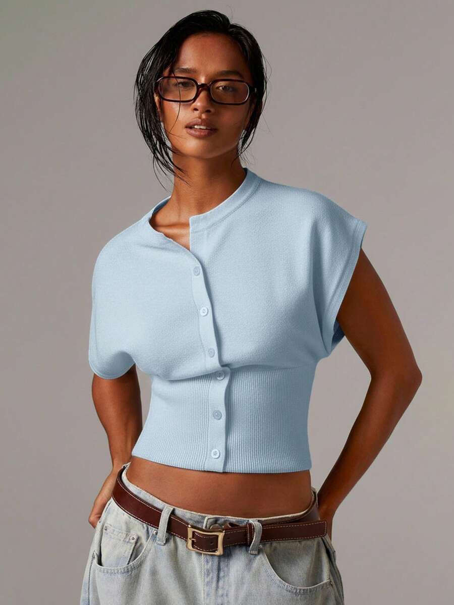 Athîral Women's Solid Color Minimalist Everyday Sweater Vest - Baby Blue - View 1