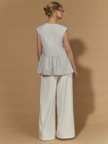 COSMINA 女士优雅深V领宽松百搭吊带背心，四季皆宜，亚麻材质，浅灰色，不对称设计，无袖，荷叶边领口 - 杏色 - 查看 7