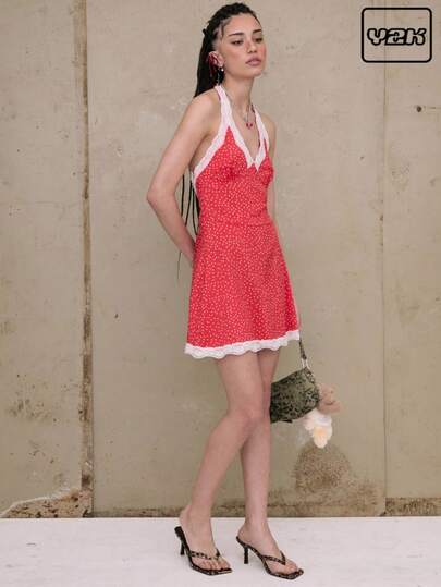 COUREZ 波点蕾丝V领露背迷你连衣裙，夏季女装，Y2K复古风