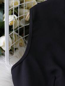 GlowEve 蕾丝拼接优雅V领精致休闲女式薄款西装外套 - 黑色 - 查看 5