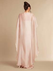 Silquee This Champagne Pink Cape-Style Fishtail Two-Piece Dress With A Shawl Collar Is Perfect For Spring And Summer, Ideal For Gatherings With Friends, As Well As Valentine's Day, Vacations, Dates, Garden Parties, Picnics, Nightclub Parties, And Elegant Dinners. The Fitted Cut Accentuates The Figure And Showcases Feminine Charm. Elegant And Captivating, It's The Perfect Choice For Valentine's Day. Also Suitable For Nightclub Parties, Elegant Parties, Weddings, And Bridesmaid Dresses. - Champagne - View 2