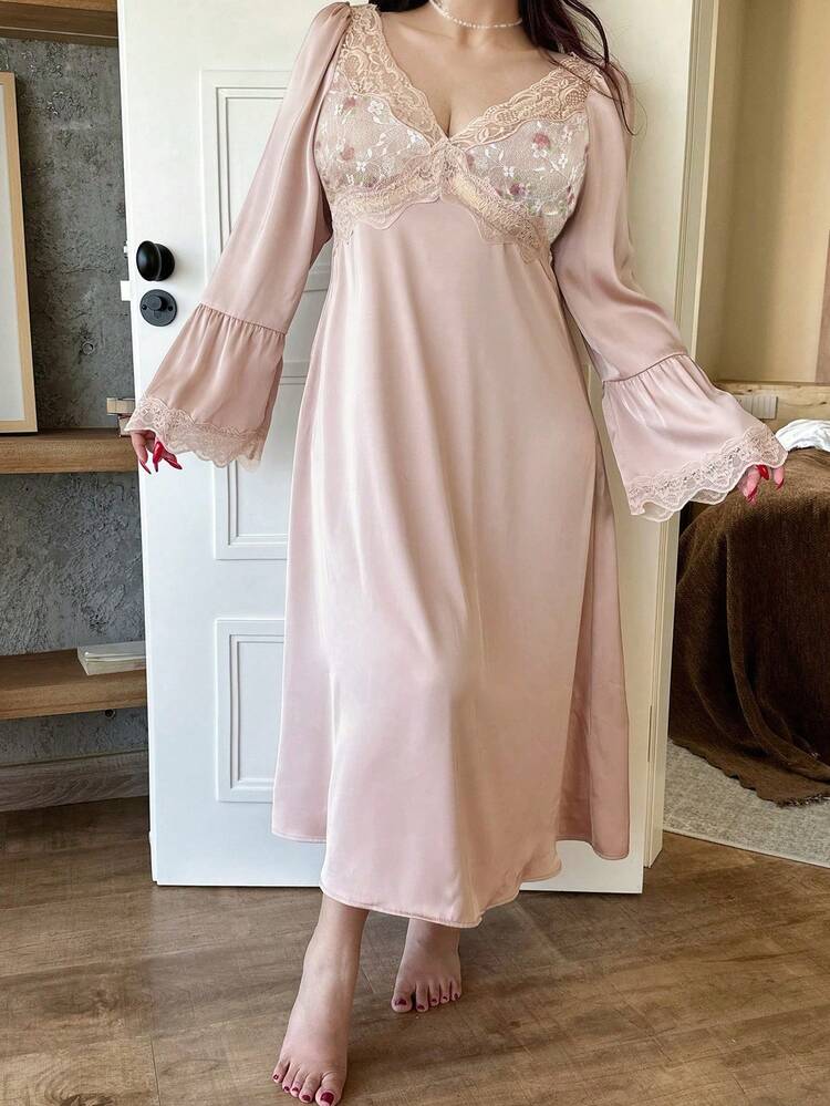 Dazy Plus Elegant Contrast Lace V-Neck Sexy Lantern Sleeve Fitted Maxi Nightgown