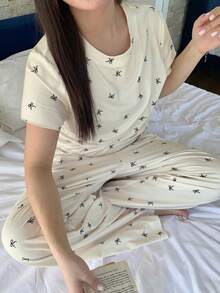 Dazy Plus 大码女式可爱蝴蝶结印花宽松短袖上衣和直筒裤睡衣套装，春、夏、秋季时尚睡衣 - 杏色 - 查看 1