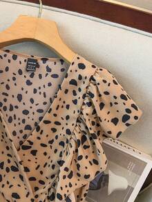 Franclia Women's Irregular Polka Dot Print Cap Sleeve V-Neck Short Peplum Sleeveless Tie Front Blouse, Spring/Summer