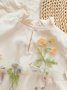 SHEIN Vintaside Kids 女童优雅公主风荷叶边领泡泡袖提花刺绣双层荷叶边下摆宽松公主裙，适合度假、旅行、派对、送礼、春秋季穿着。 - 彩色 - 查看 10