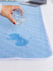 1 PC Waterproof Reusable Absorbent Non-Slip Washable Quick Dry Leakproof Mattress Pad Cover Floral Pattern Bed Mat For Adults Elderly Incontinence Menstrual Period Bedwetting All Season Waterproof Bed Protector Washable Underpad Sheet - Multicolor - View 7