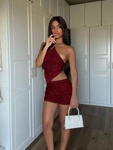 Ronhire 女式纯色亮片不对称下摆露背背心和迷你裙性感时尚两件套 - 酒紅色 - 查看 3