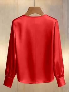 Franclia 女士香槟色优雅V领珍珠装饰长袖衬衫，缎面面料，适合通勤和日常优雅穿着