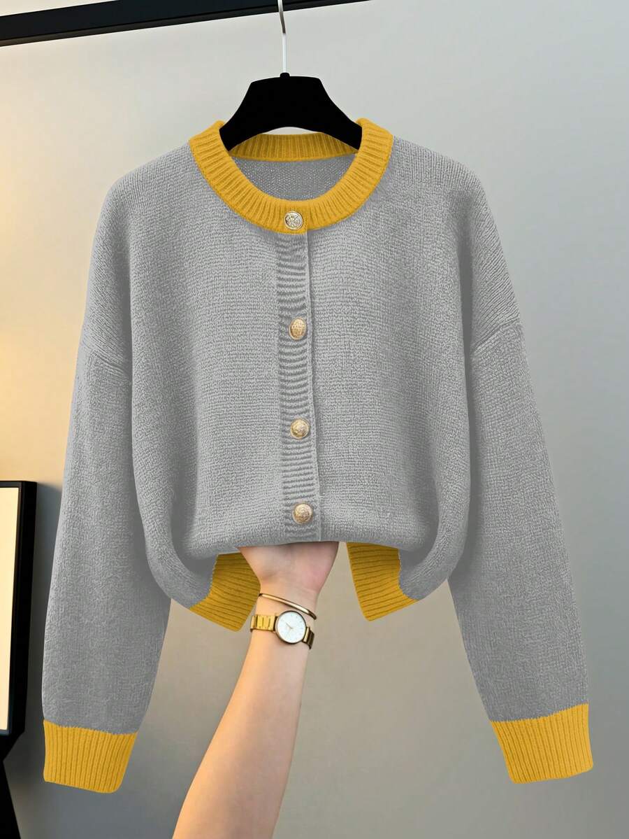 GlowEve Women's Contrasting Color Design Casual Fashionable Knit Sweater, Winter - Light Grey - View 1