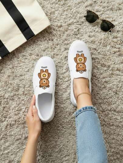 Tenis slip on, oso, osito tenis sin agujetas, tenis casual, tenis cómodos, gráficos divertidos, diseño juvenil, calzado ligero, tenis urbanos, tenis de uso diario