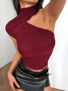 Modelyn Women's Burgundy Summer Crisscross Halter Crop Top,Seksi Chic Textured One-Shoulder Sleeveless Tank Top,Party Night Elegant Crinkled Edgy Aesthetic - Burgundy - View 3