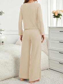 女士纯色罗纹针织圆领长袖上衣和裤子睡衣套装 - 杏色 - 查看 2
