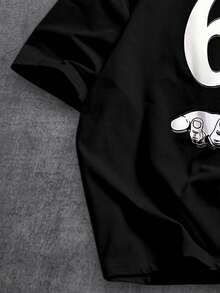 Manfinity ZONE917 宽松白色 Levitation 67 图案黑色短袖 T 恤