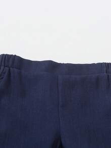 SHEIN Traje de 2 piezas para niños de 4 a 7 años para volver al colegio: chaleco sin mangas de tejido texturizado en rojo navideño y pantalones a cuadros de tejido texturizado, conjunto formal elegante para ocasiones como fiestas, cumpleaños, festividades en primavera, otoño e invierno - azul real - Ver 6