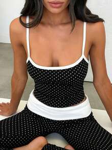 SHEIN EZwear Bộ đồ hè phối màu chấm bi mới năm 2026, gồm áo hai dây và quần phối màu chấm bi, thích hợp cho các hoạt động mùa xuân/hè. Áo hai dây chấm bi, áo hai dây chấm bi ngọt ngào, áo hai dây phối chấm bi đen trắng. - Nhiều màu - Xem 4