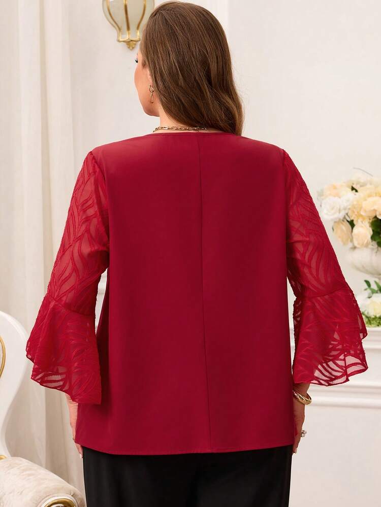 Plus Size Solid Color Round Neck Long Sleeve Lace Patchwork Loose Blouse Summer For Women Spring Break Valentine's Day Birthday For Women Going Out Top Elegant Women Holiday For Women Red Blouse 2026 New , Simple And Fashionable For Everyday Wear, Comfortable And Breathable Summer Holiday Spring Break Valentine For Women Carnival Women Look 2026 Beach For Women Going Out Top Bell Sleeve Top Spring To Summer