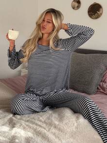 DAZY Cute Striped Frill Trim Women Pajama Set - Blue and White - View 3