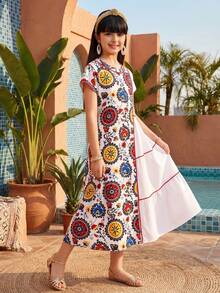 SHEIN 少女宽松休闲撞色拼接圆领连衣裙，适合旅行、度假、乡村风、休闲度假、波西米亚风等场合。 - 彩色 - 查看 6