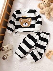 SHEIN Top de manga larga con cuello redondo a rayas para bebé niño en primavera/otoño, con decoración adorable de oso gráfico, combinada con pantalones casuales de corte slim, adecuado para salidas, uso en casa, actividades de ocio y fiestas de cumpleaños - Negro - Ver 6
