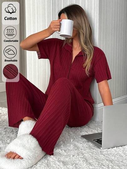 EURMUSE Conjunto de pijama de 2 peças PLUS, composto por camisa listrada de manga curta e calça comprida, 100% algodão, com botões.