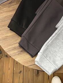 SHEIN 3件套青少年男童休闲字母图案运动裤套装 - 彩色 - 查看 4