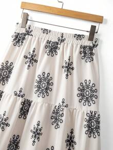 GlowEve 优雅印花图案半身裙，适合海滩度假 - 米色 - 查看 4