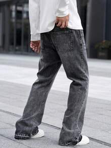 Manfinity Homme Męskie proste rozszerzane jeansy z prostymi nogawkami, swobodne do codziennego noszenia, długie rozszerzane jeansy z szerokimi nogawkami, ciemnoszare, sprane jeansy cargo z blokami kolorów, dla męża, prezenty dla chłopaka - Szary - Zobacz 2