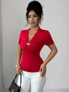 SHEIN Raffinéa 女士性感情人节心形金属红色V领长袖T恤，早春 - 紅色 - 查看 5