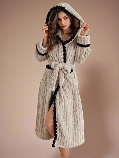 Lazeform Contrast Color Pom-Pom Hooded Jacquard Plush Ladies Robe, For Fall Winter, Cozy Outfit, Fluffy