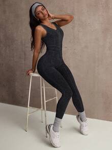 Dewbera 1pc Women's Seamless Sleeveless Washed Matte Textured Contoured Slimming Yoga Running Fitness Exercise Base Layer Cropped Jumpsuit - Black - View 3