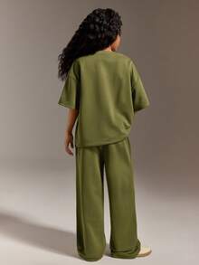 少女休闲 ATHLOW KIDS 厚实面料 T 恤和裤子套装，适合学生日常穿着 - 綠色 - 查看 2