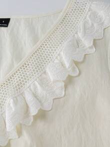 SHEIN PETITE [New French Elegant Ensemble]Exquisite Lace-Ruffled V-Neck Long-Sleeve Shirt + Green High-Waisted Slimming Draped Wide-Leg Pants, An Elegant Two Pieces For Effortless Commuting & Chic Daily Styling Linen Outfits For Women Linen Pants Set Green Long Skirt French Style Clothes Vintage Clothes Green Wide Leg Pants Vintage Style Clothes - Multicolor - View 6